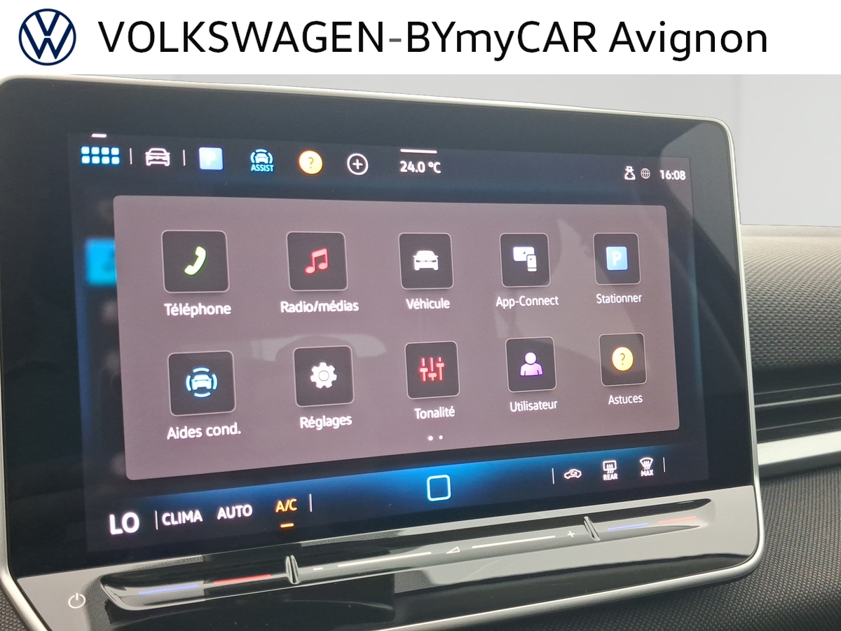 Volkswagen T-Roc 1.5 eTSI EVO2 Hybrid 116 ch DSG7 — photo 13