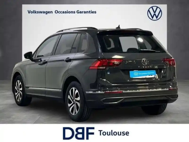Volkswagen Tiguan 2.0 tdi 150ch bvm6 active — photo 3