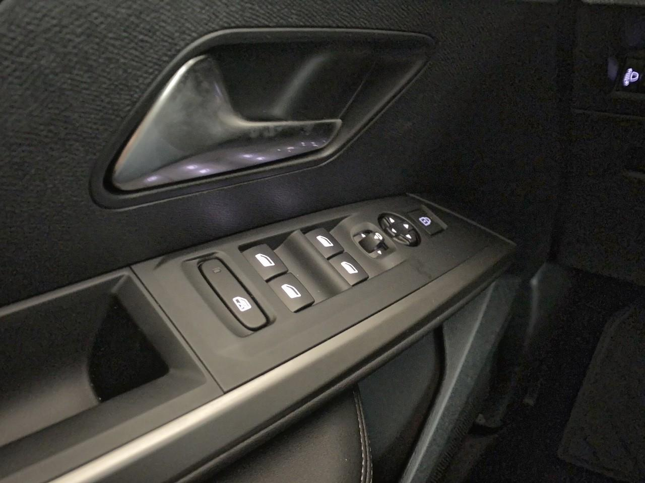 Peugeot 3008 hybrid 145 e-dcs6 allure — photo 20