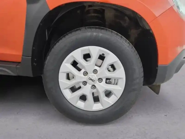 Dacia Duster eco-g 100 4x2 — photo 240