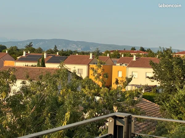 T3 récent avec terrasse et parking à vendre