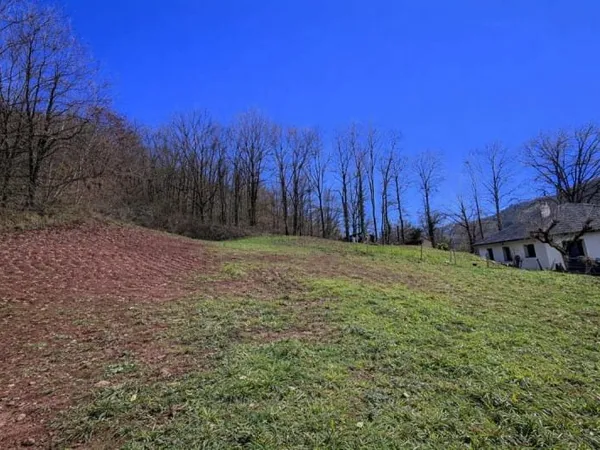 Terrain à bâtir 5000 m²