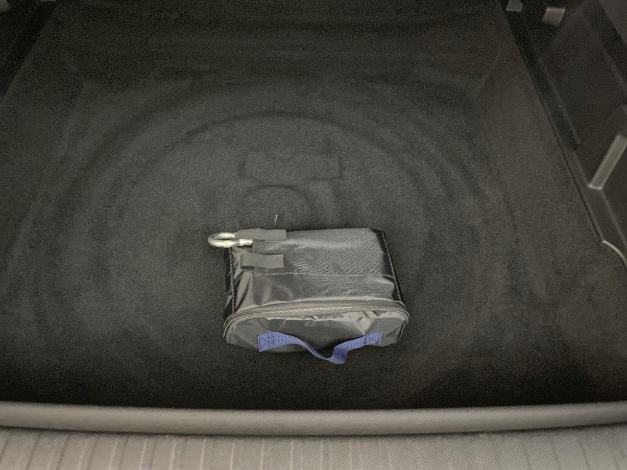 Peugeot 3008 electrique 210 ch 73 kwh allure — photo 16