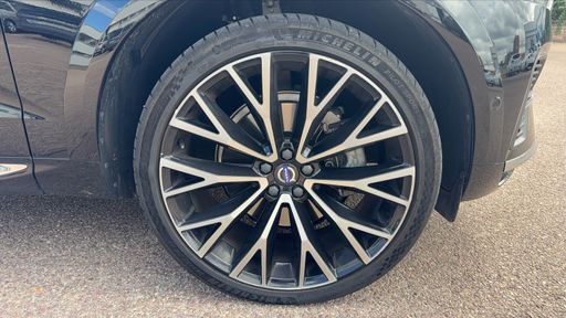 Volvo XC60 2.0 T6 340 AWD BVA - Inscription Luxe – 2021 – 92000 km – Hybride rechargeable – Boîte Automatique — photo 41