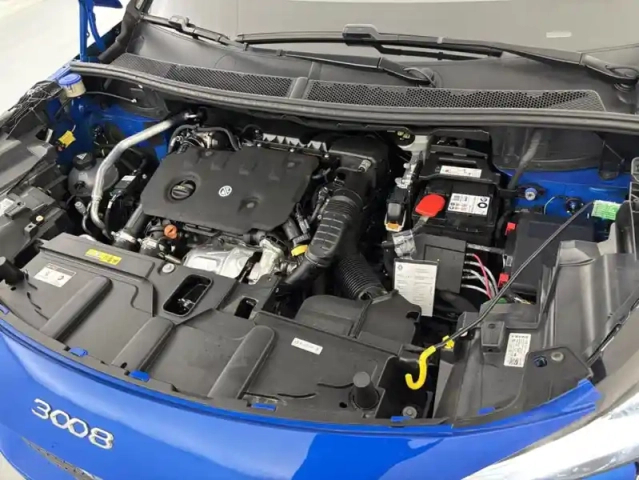 Peugeot 3008 1.5 bluehdi 130ch allure — photo 43