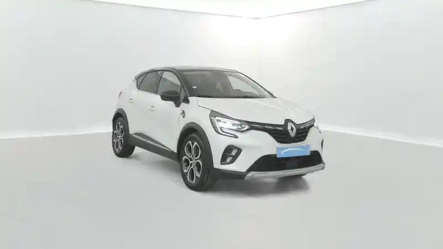 Renault Captur e-tech 145 - 21 — photo 8