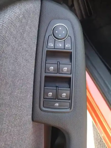 Renault Clio tce 90 — photo 13