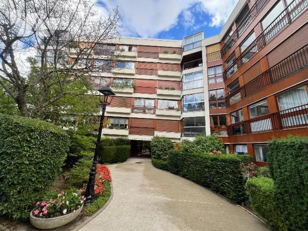 Appartement 4 pièces 77 m²