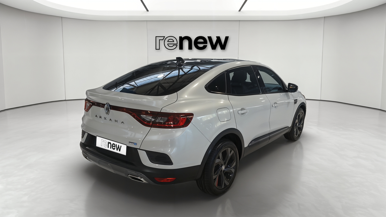 Renault Arkana E-Tech 145 - 21B — photo 5