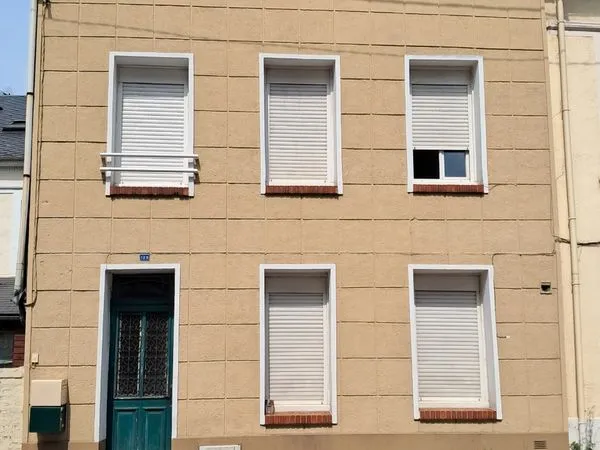 Immeuble de rapport 8 pièces 130 m²