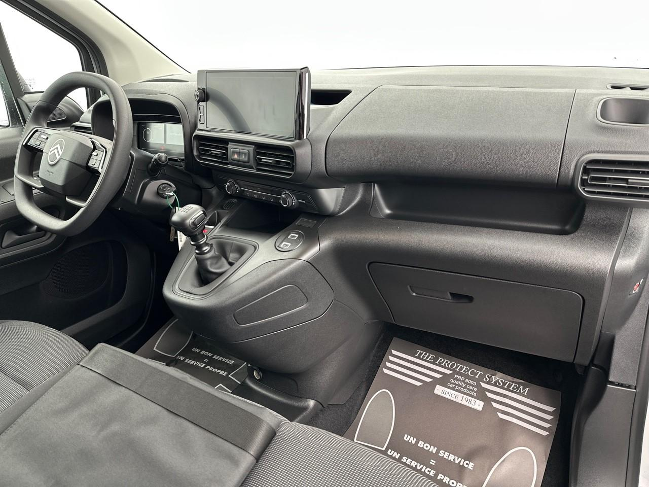 Citroën Berlingo van m diesel 100 ch manuelle — photo 11