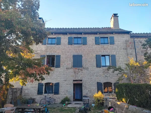 Location maison individuelle village de Saint-Gal