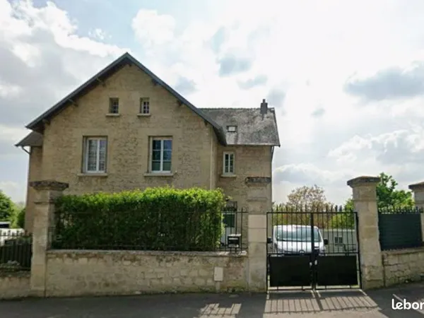 MAISON à FONTENOY - AISNE