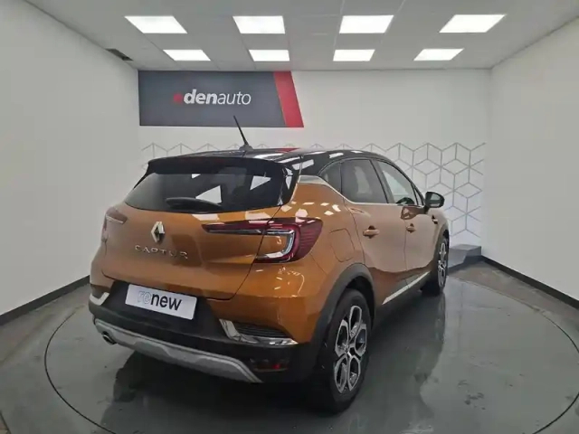 Renault Captur tce 90 — photo 22