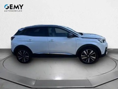 Peugeot 3008 hybrid4 300 e-eat8