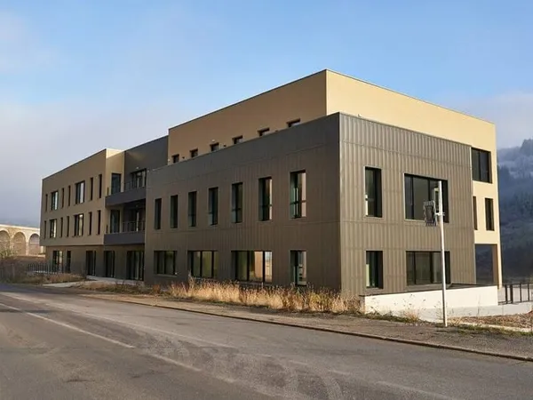 Bureaux 1713 m²