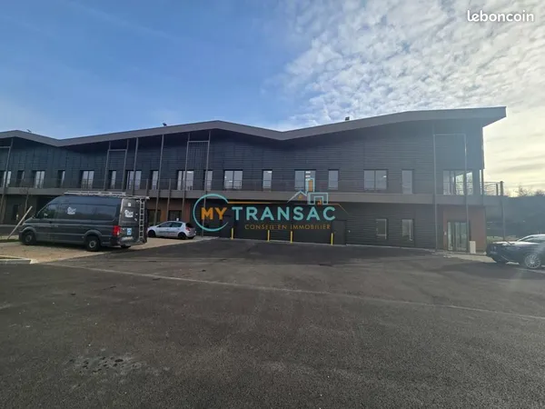 Local d'activité 471 m²
