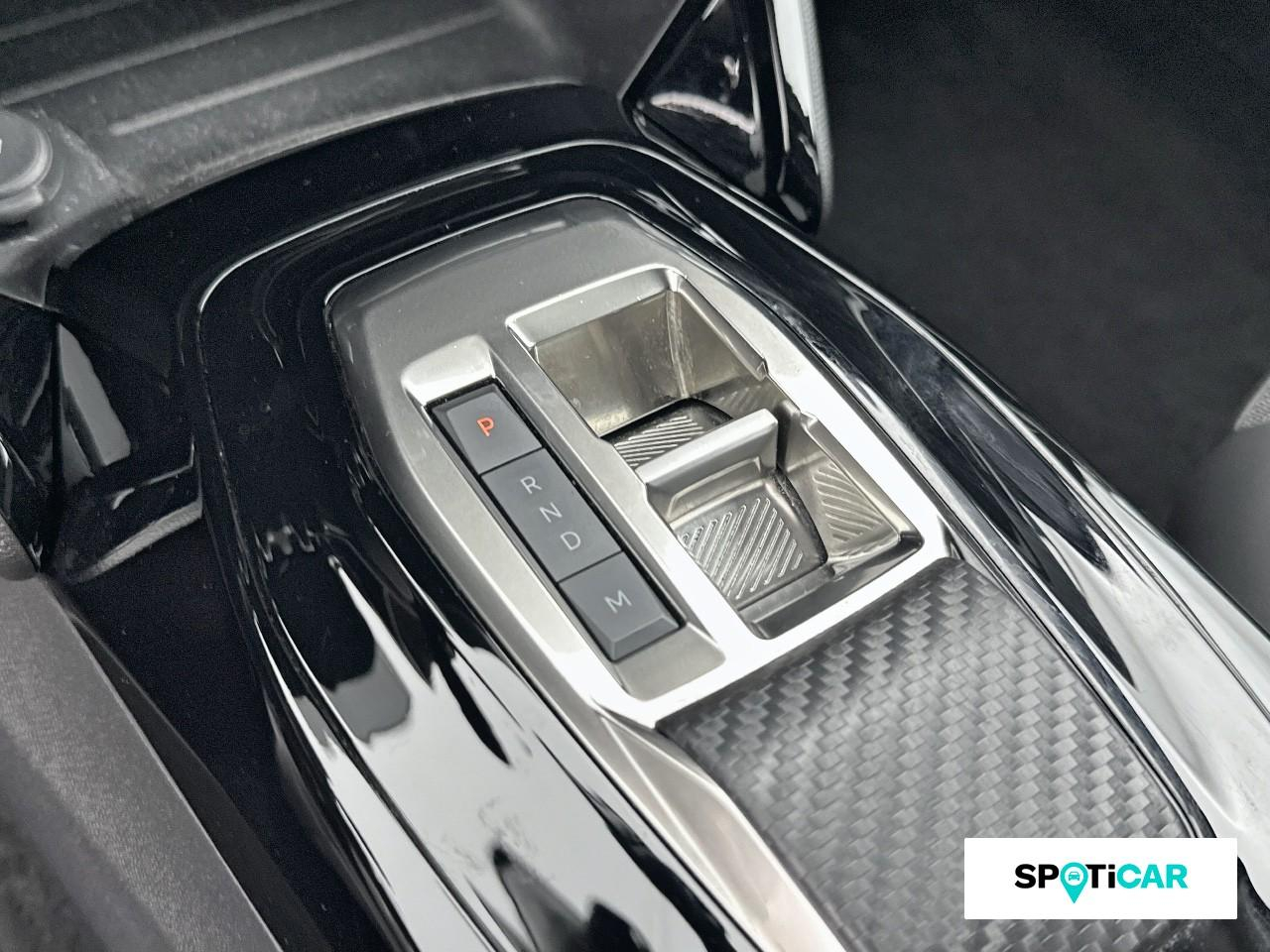Peugeot 2008 1.2 puretech 130ch s&s allure pack eat8 — photo 14
