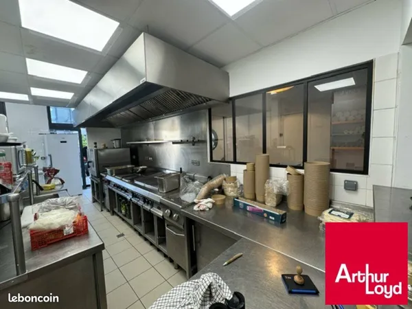 Local commercial 150 m² ANGLET