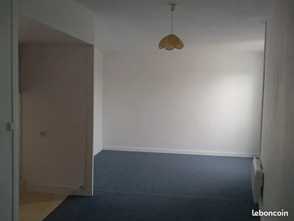 Appartement 3 pièces en Coeur de Ville Saintais