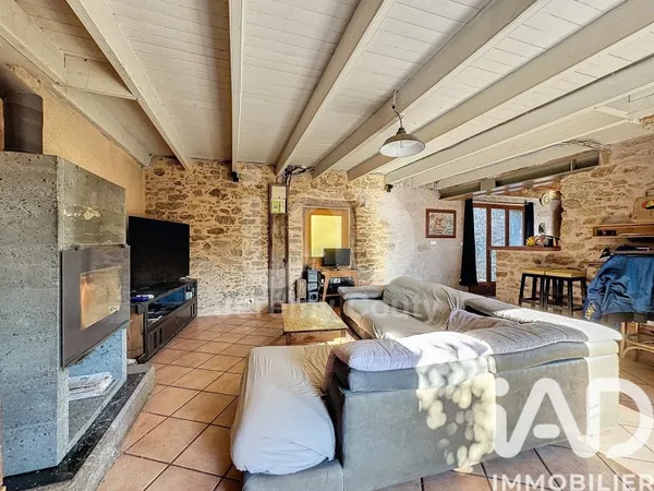 Maison 7 pièces 143 m²