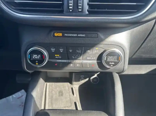 Ford Kuga 2.0 ecoblue 190ch vignale bva i-awd 11cv — photo 5