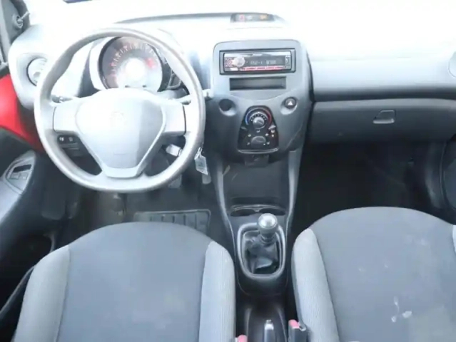 Peugeot 108 vti 72 like s&amp;s 4cv 5p — photo 7