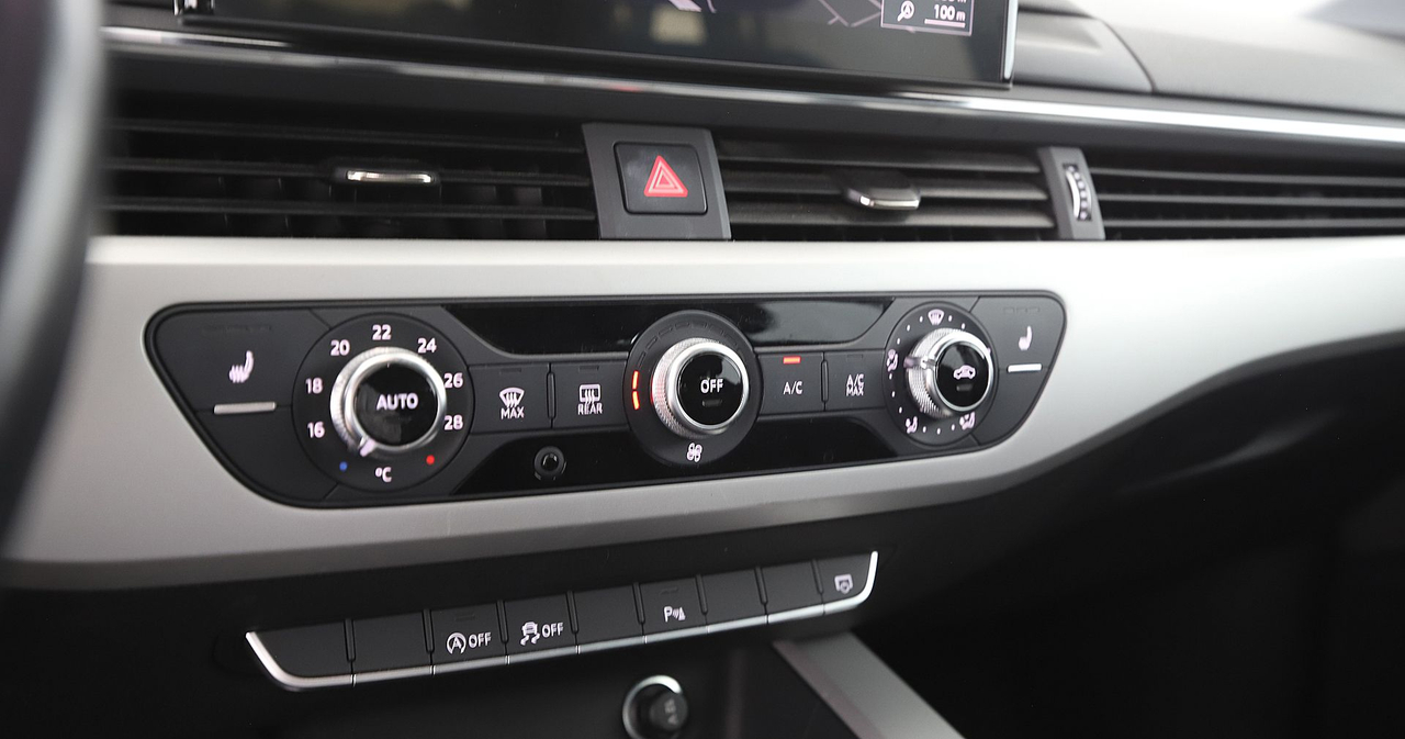 Audi A4 Avant — photo 23