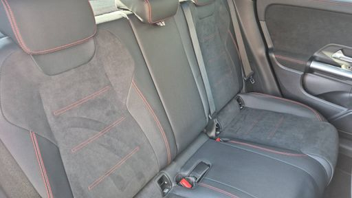 Mercedes Classe GLA 200 d 150 8G-DCT - AMG Line – 2023 – 63529 km – Diesel – Boîte Automatique — photo 62