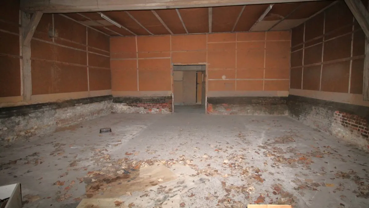 Photo 10