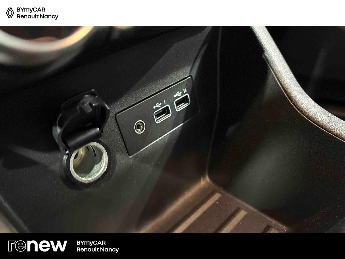 Renault Clio E-Tech full hybrid 145 ch GSR2 — photo 22