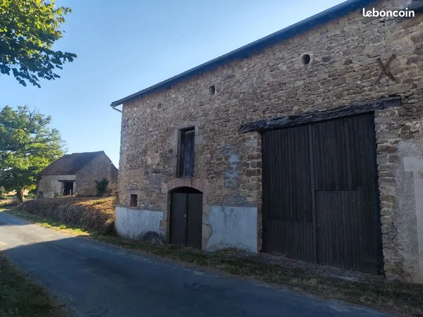 Bien agricole et foncier Vente Naillat   18000€