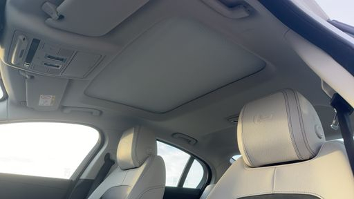 Jaguar XE 3.0 SC V6 340 BVA - S – 2016 – 62831 km – Essence – Boîte Automatique
