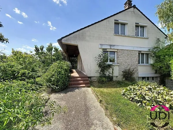 Maison 6 pièces 146 m²