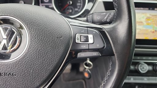 Volkswagen Touran 1.6 TDI 115 DSG7 - Confortline Business 7pl – 2018 – 195143 km – Diesel – Boîte Automatique — photo 21