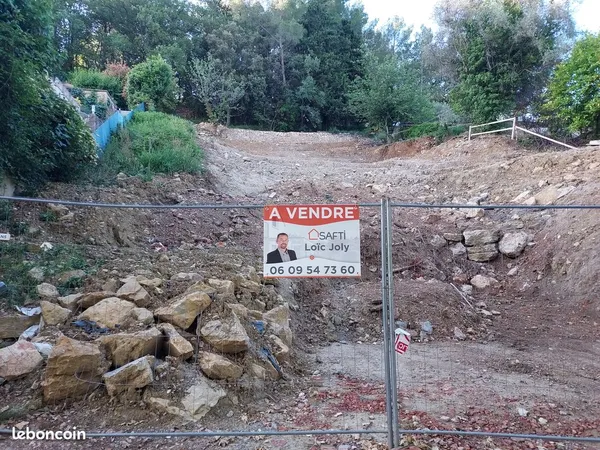 Terrain constructible