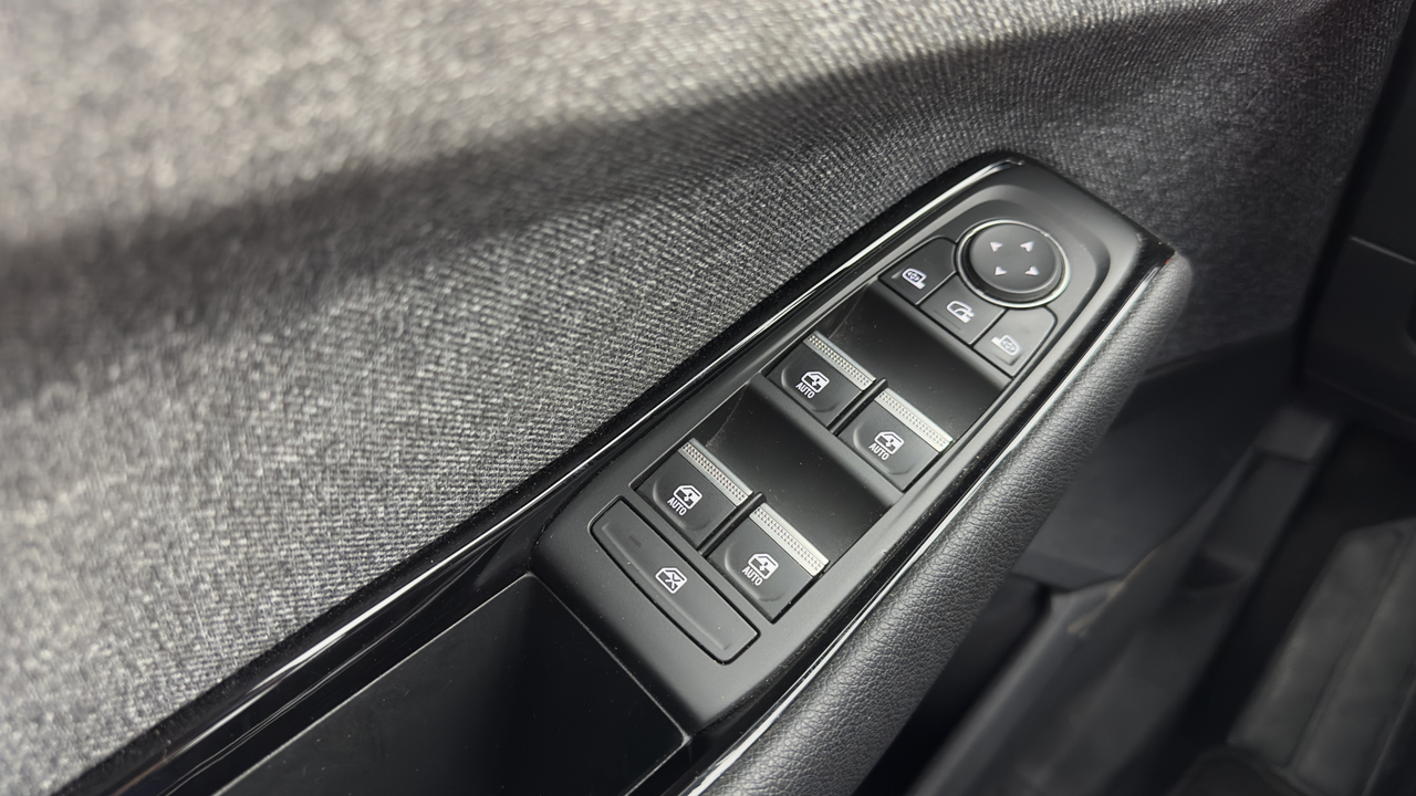 Renault Espace E-Tech full hybrid 200 GSR2 — photo 16