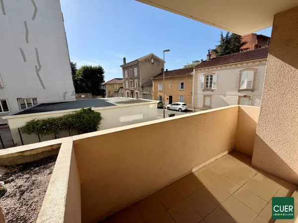 Centre ville - T2 de 45m2 avec ascenseur et balcon