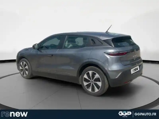Renault Megane e-tech electric ev60 130ch evolution er super charge -b — photo 3