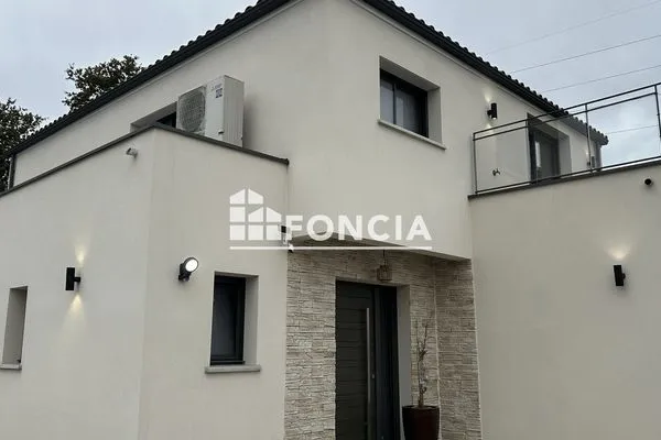 Maison 5 pièces 150 m²