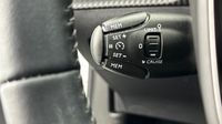 Peugeot 2008 1.2 PureTech 130ch S&S Allure — photo 17