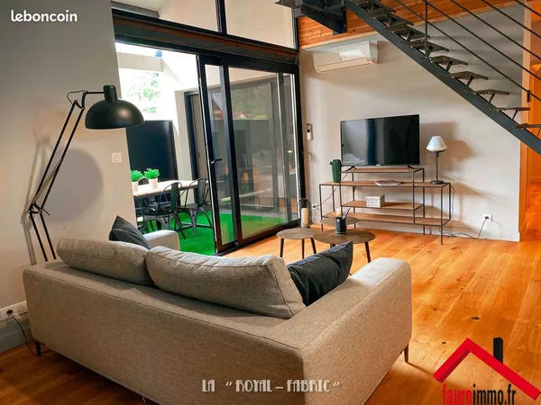 Loft/atelier/surface 4 pièces 120 m²