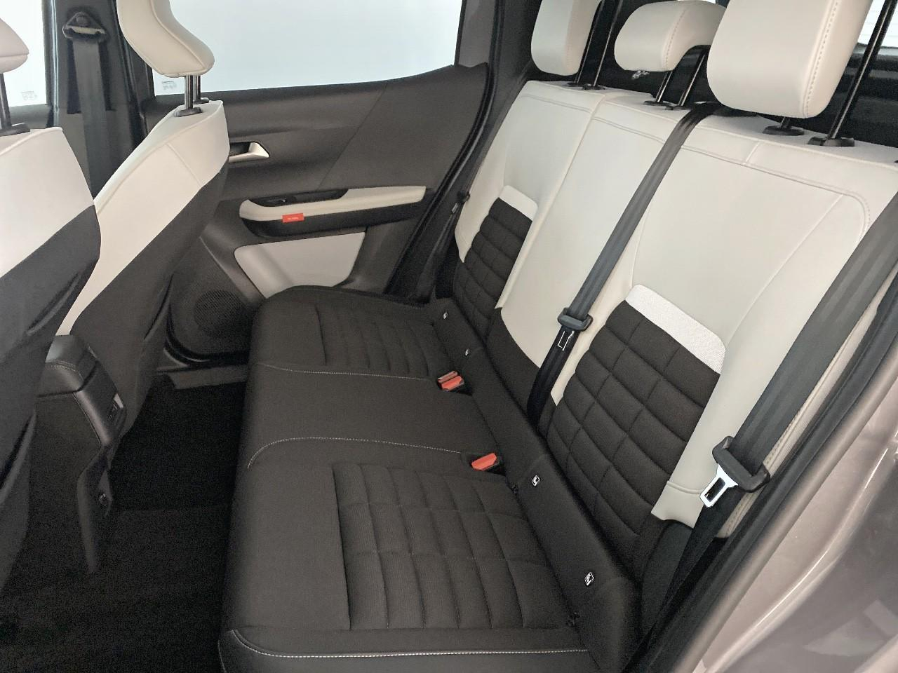 Citroën C3 Aircross hybride 145 ch aut max — photo 10