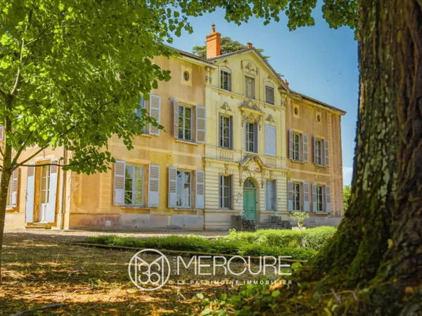 AIN - Remarquable propriété du XVIIè siècle sur parc de 6.3 ha