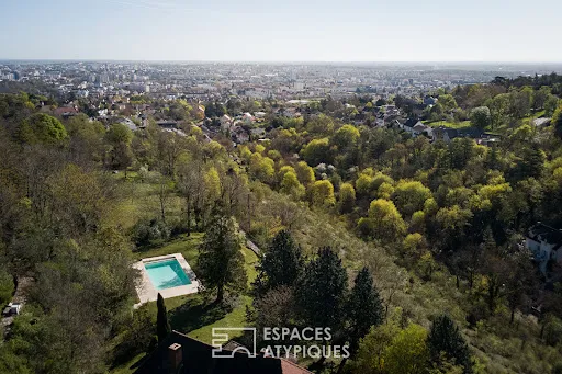 Maison 7 pièces 300 m²