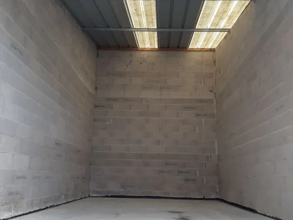 Vente GARAGE 33M2