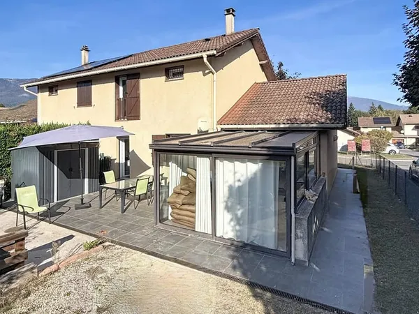 Maison 5 pièces 92 m²