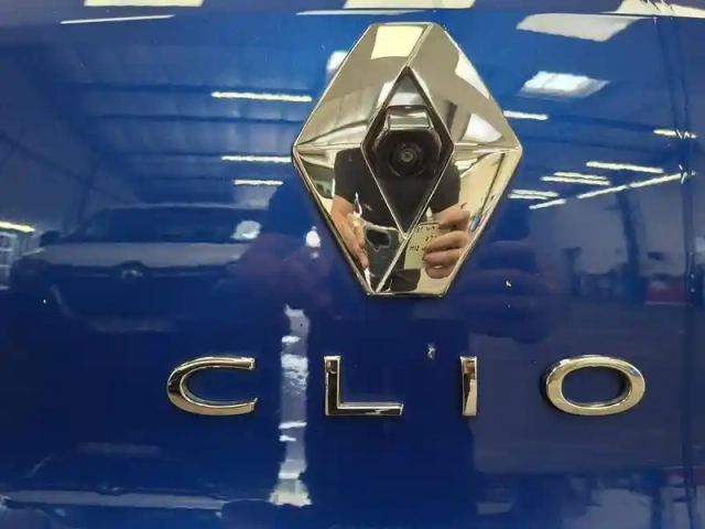 Renault Clio tce 100 gpl — photo 9