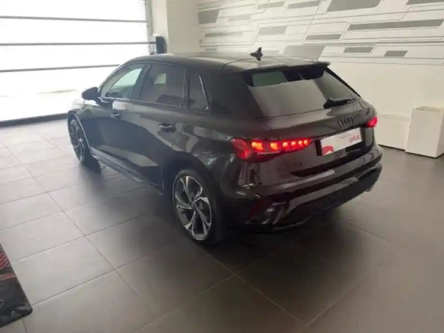 Audi A3 sportback 40 tfsi e 204ch phev s line s tronic 6 — photo 5