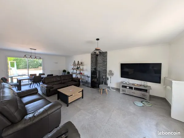 Propriété 6 pièces 165 m²